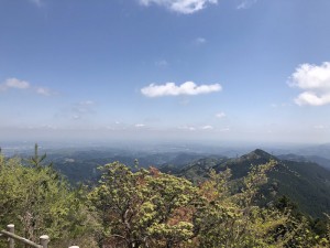 【 都会の展望台】日の出山を登ってきた！